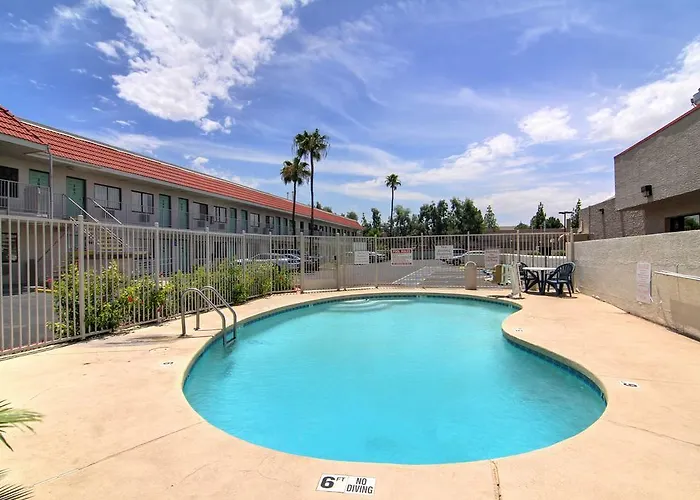 Hotel 6-tempe, Az - Broadway - Asu